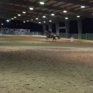 Meet your Posher, Kelsey